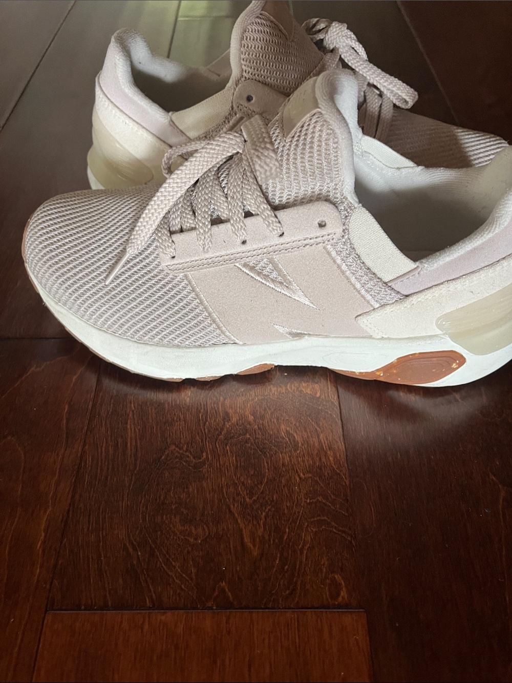 New Balance Women's Light Beige Mesh Sneaker